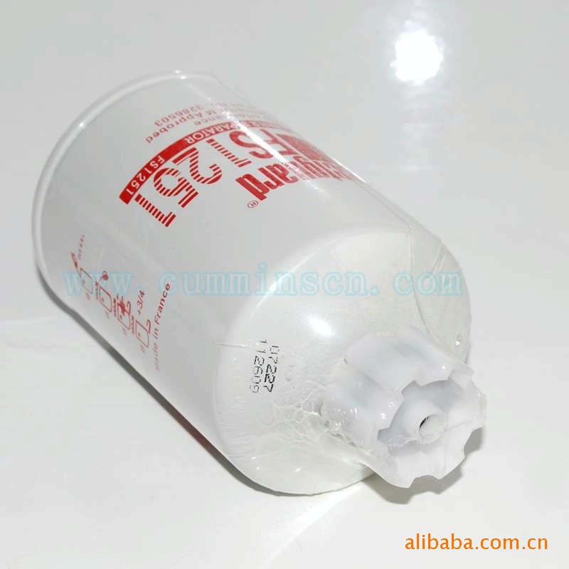 CCEC康明斯柴油發(fā)動機(jī)燃油濾清器FS1251 