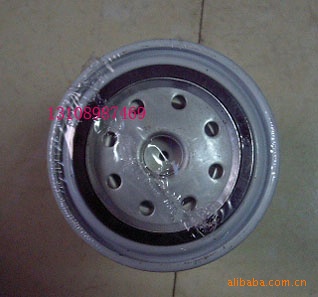 CCEC康明斯柴油發(fā)動機(jī)水濾清器3305370 
